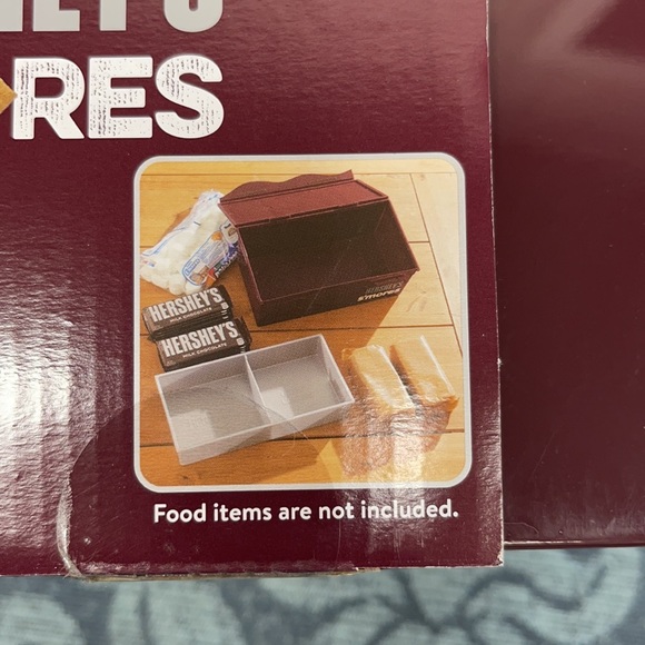 HERSHEY’S S’mores Chocolate Carrying Camping Caddy - Picture 6 of 11